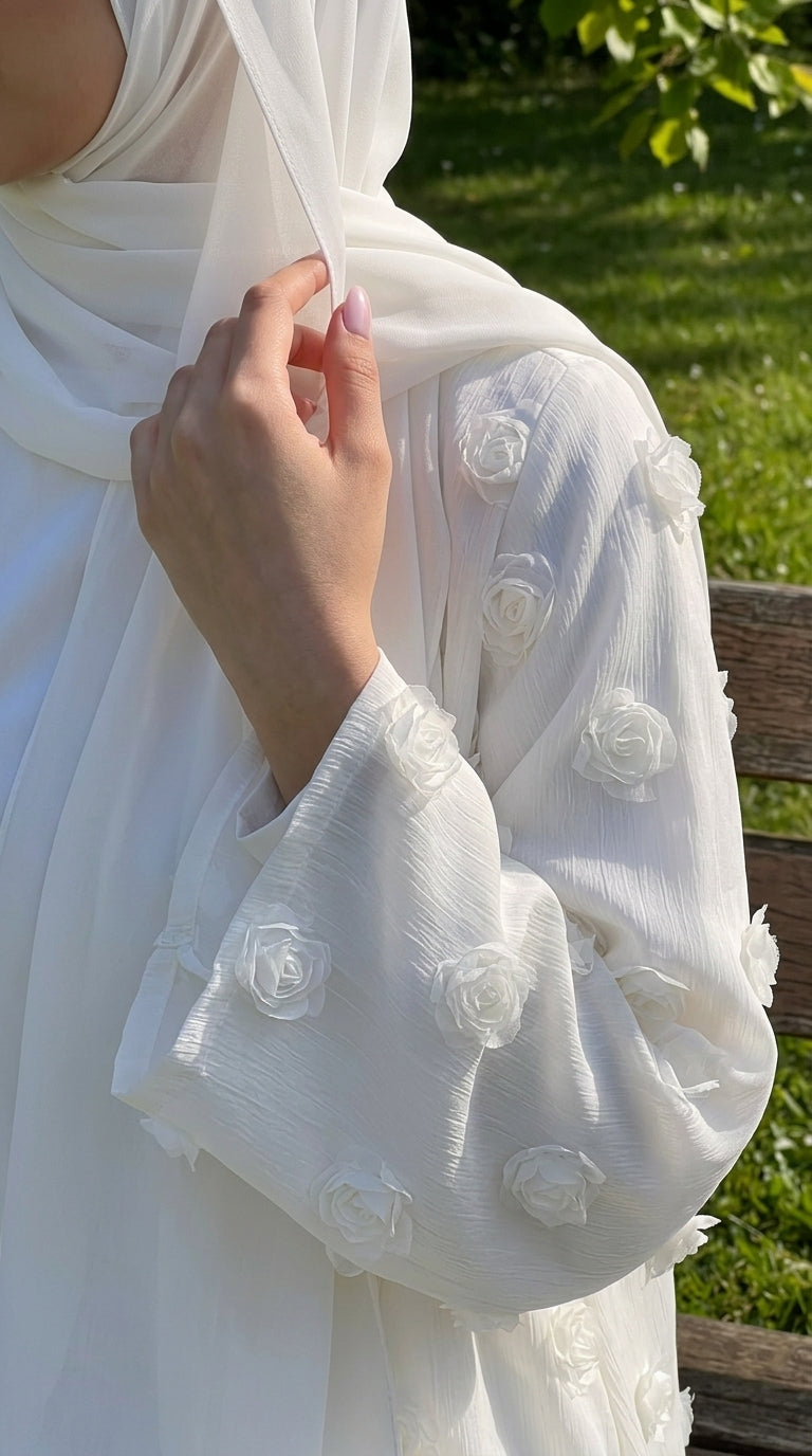 Sunday Brunch - White Abaya